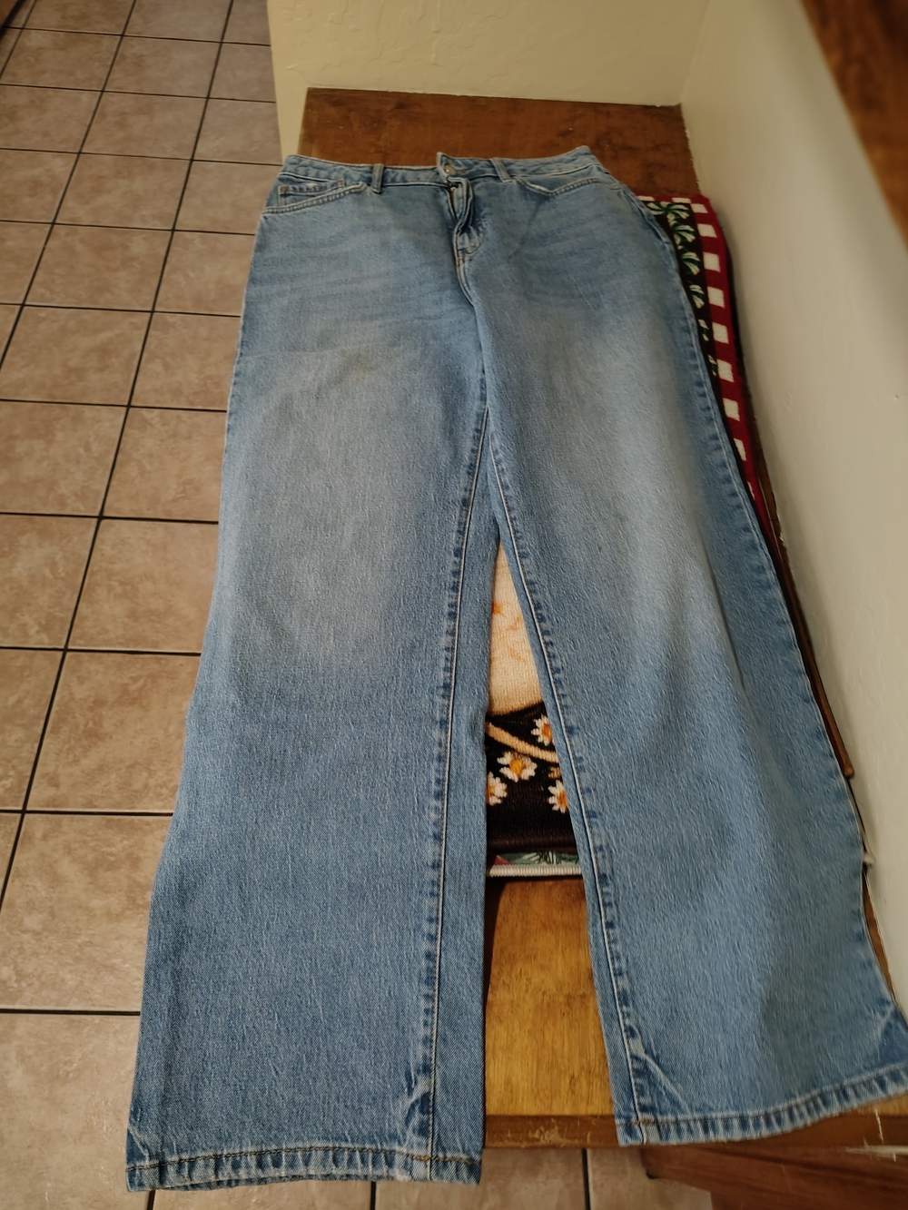 Forever 21 Light Wash Wide-Leg Jeans